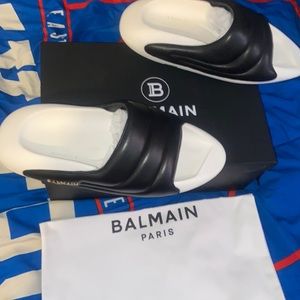 Balmain b-it slides